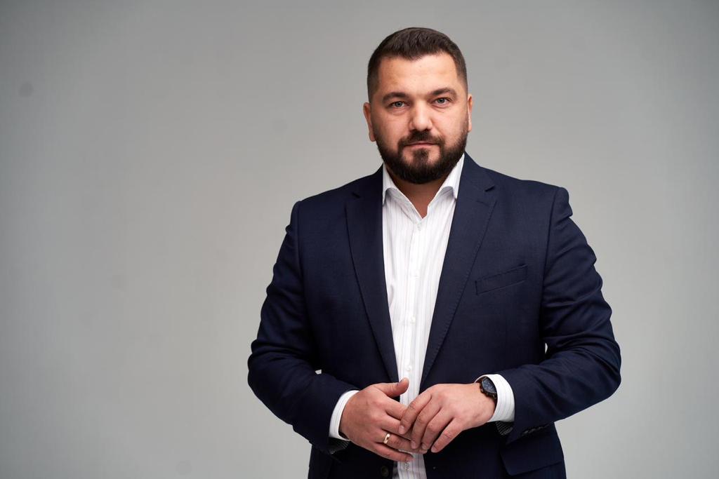 Ruslan Rokhov joins the CCD team